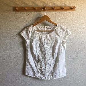 ❄️ 5 for $10 ❄️ Eyelet Blouse